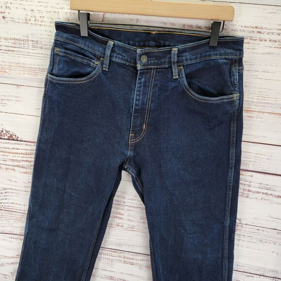 Levis Workwear Fit Jeans Mens Size 33 x 32 Dark Blue Denim - Picture 2 of 11